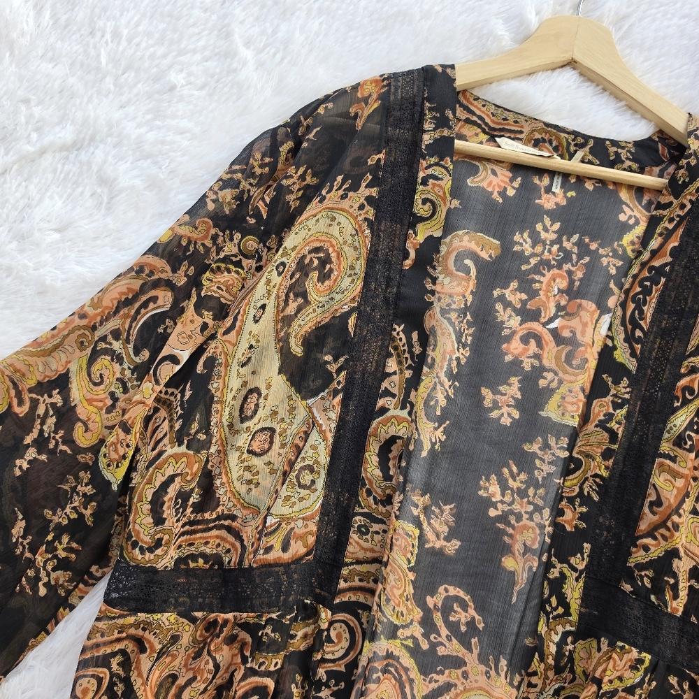 Soft Surroundings Plus Size Sheer Paisley‎ Lace Kimono - Picture 5 of 9